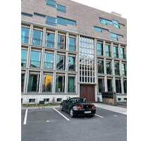 Großzügiger Schreibtischplatz im DI Coworking Berlin - 247, Nähe Ostkreuz