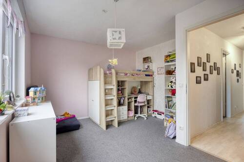 Obergeschoss Kinderzimmer 1 - 
