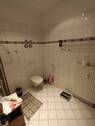 Bad mit Dusche - 