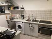 Einliegerwohnung 1: Küche mit Einbauküche - 