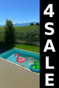 Pool im Grünen Ki. generiert - Weinberge, Weitblick, Wachtenburg - Ihr neues Zuhause mit Aussicht