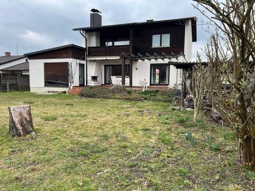 Abrisshaus - Grundstück in Neuötting