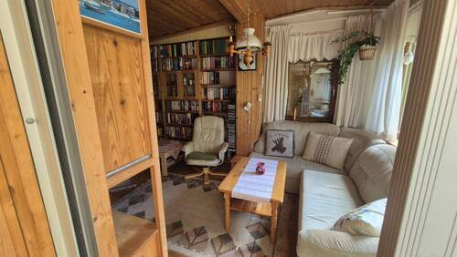 EG-Blick ins Wohnzimmer - 