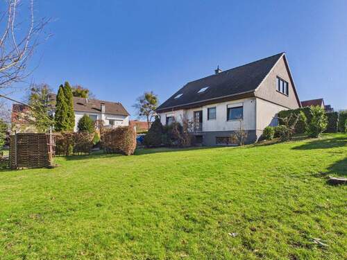 Wiese - 8 Zimmer Mehrfamilienhaus, Wohnhaus in Hamm