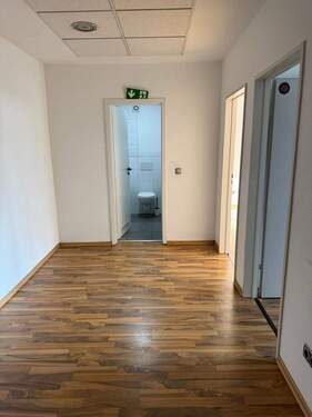 WhatsApp Image 2026-03-03 at 07.20.47 (1).jpeg - 4 Zimmer Etagenwohnung in Saarbrücken