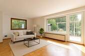 Wohn-/ Essbereich - Visualisierung - 3 Zimmer Reihenendhaus in Frankfurt am Main