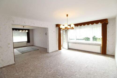 Großes und helles Wohnzimmer - 