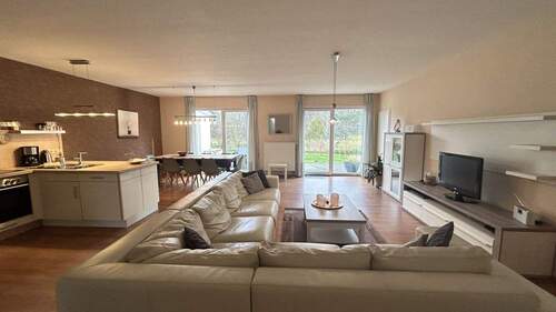 Wohnen - Einfamilienhaus mit 170,00 m&sup2; in Bastorf zum Kaufen