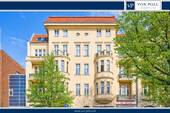 Titelbild - Stilvolle Altbauwohnung in bester Lage von Pankow - drei Zimmer und zwei Balkone