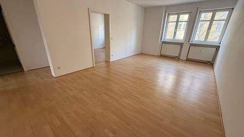 IMG_7022 - Wohnen im 2.OG - Balkon an der Küche - 2 Monate kaltmietfrei !