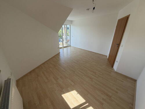 Zimmer 1 mit Balkon - 