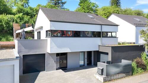 Titelbild - 5 Zimmer Einfamilienhaus zum Kaufen in Güntersleben