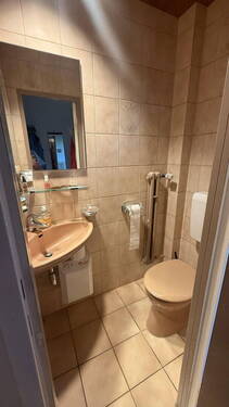 WC - 