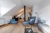 Wohnbereich - 3 Zimmer Etagenwohnung zum Kaufen in Frankfurt am Main