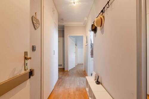 Flur - Etagenwohnung mit 86,70 m² in Frankfurt am Main zum Kaufen