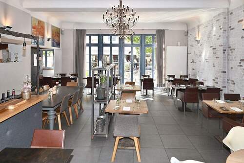 EG Restaurant - 