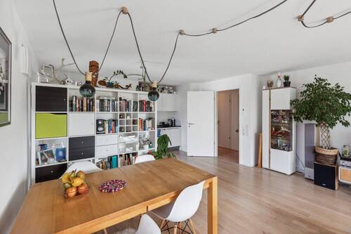 Essen - 4 Zimmer Etagenwohnung in Ludwigsburg / Pflugfelden