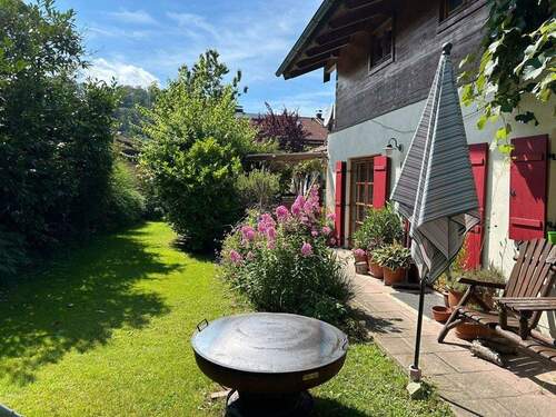 Gartenansicht Richtung Westen - 5 Zimmer Einfamilienhaus in Neubeuern