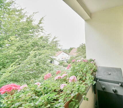 Aussicht vom Balkon - Etagenwohnung mit 76,00 m&sup2; in Bonn zum Kaufen