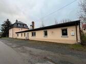 Einfamilienhaus - 1 Zimmer Mehrfamilienhaus, Wohnhaus in Nossen