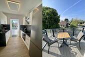 Küche und Balkon - 