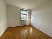 Zimmer 3 - 