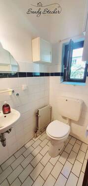 EG * Badezimmer mit Dusche - 