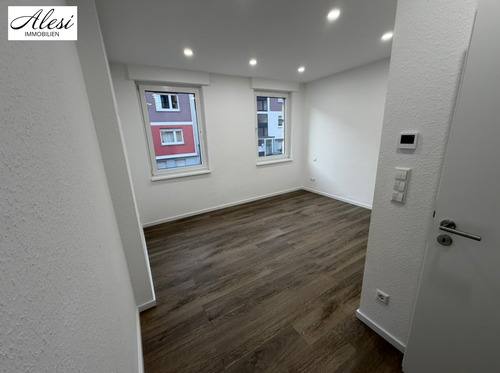 Schlafzimmer - Etagenwohnung mit 50,00 m&sup2; in Stuttgart zum Kaufen