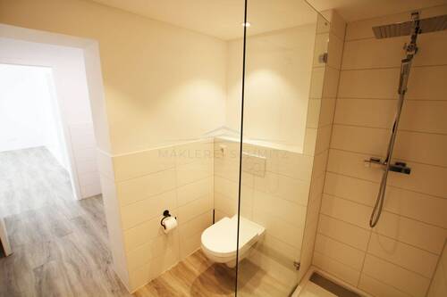 Badezimmer II - 
