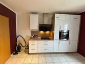 Bild 1 - Großzügige 3-Zimmer-Wohnung in verkehrsgünstiger Lage von Bochum-Linden zu vermieten