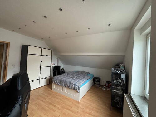 Bild 2 - 3 Zimmer Etagenwohnung zur Miete in Bochum