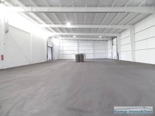 Halle 1 - Abschnitt Lager und Warenannahme - 