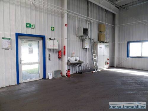 Halle 1 - Personaleingang- und Ausgang - 