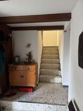 FH529_Eingangsbereich_Souterrain - 