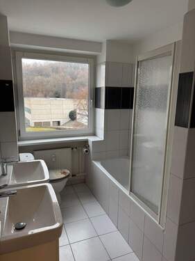 Badezimmer - 2 Zimmer Terrassenwohnung zur Miete in Wirsberg