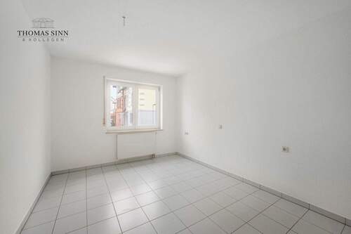 Kinderzimmer/Büro - 