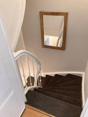 1. OG - Treppe nach unten - 