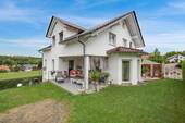 Bild 1 - Attraktives, lichtdurchflutetes und großzügiges Einfamilienhaus (Provisionsfrei)