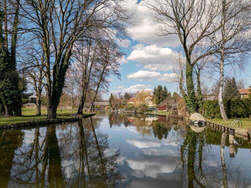 Bild 1 - Einzigartiges Wassergrundstück am malerischen Rhin