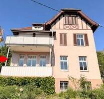 Schöne 3 Zimmer Altbau Wohnung mit Stadtblick in Stuttgart Nord