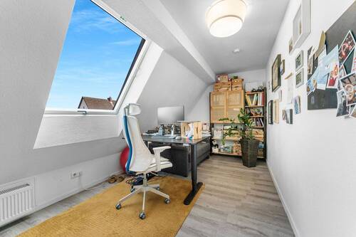Gäste-Zimmer - Etagenwohnung mit 75,00 m² in Leverkusen zum Kaufen