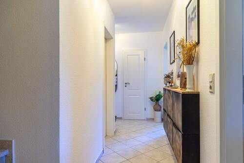 Flur - 5 Zimmer Doppelhaushälfte in Langballig