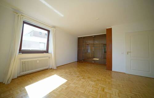 Wohnzimmer - Etagenwohnung mit 104,00 m&sup2; in Bremen zum Kaufen