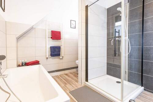 Vollbad 1.Obergeschoss - 