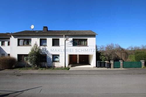 Straßenansicht - 7 Zimmer Einfamilienhaus in Lindlar