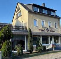 Dreifamilienhaus mit vielfältigen Gewerbemöglichkeiten im Erdgeschoss - Freital