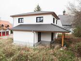 Außenansicht mit Blick auf die überdachte Terrasse - 