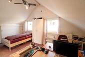 Zimmer 2 OG - 