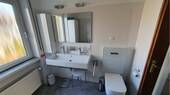Bad im Obergeschoss Bild 3 - 