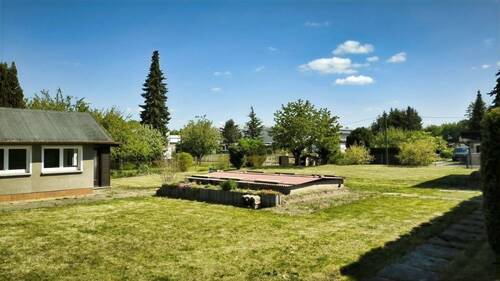 Blick von hinten über das Grundstück - Grundstück in Großschönau zum Kaufen